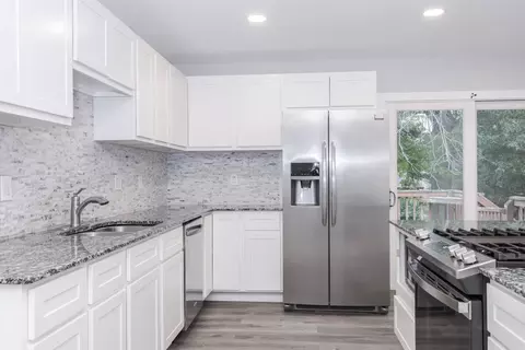 Kitchen - 707 Chester Dr, Normal, IL 61761 photo 2 of 3