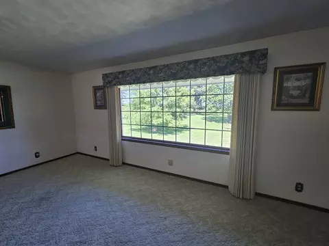 11957 E Harrison Rd, Mount Vernon, IL 62864 photo 14