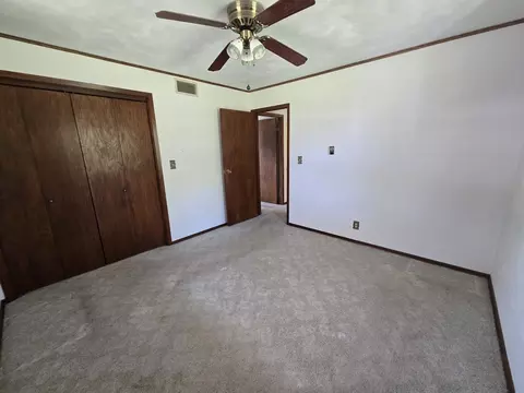 11957 E Harrison Rd, Mount Vernon, IL 62864 photo 26