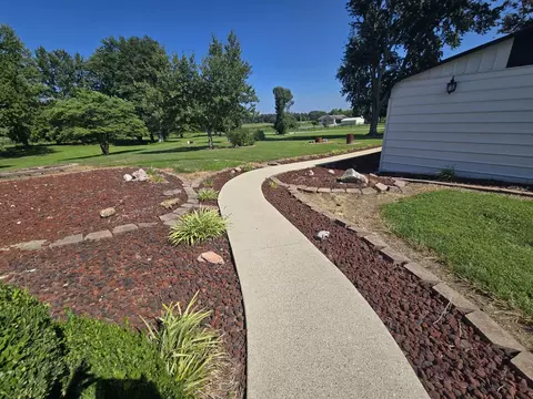 11957 E Harrison Rd, Mount Vernon, IL 62864 photo 52