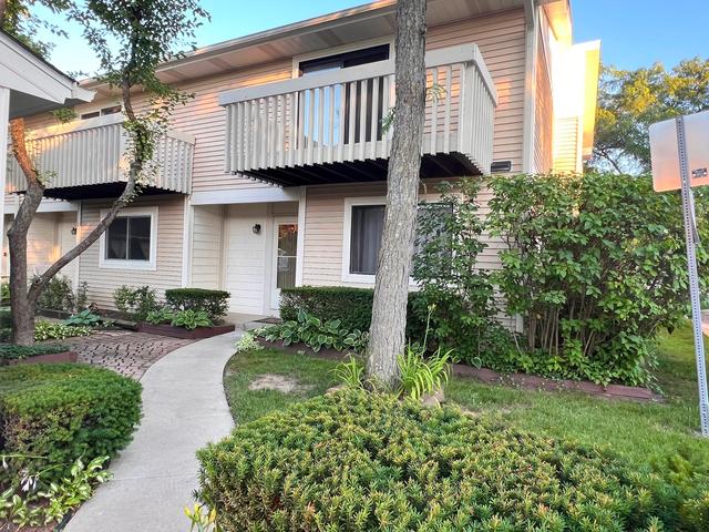 119 Saratoga Ct #119, Vernon Hills, IL 60061