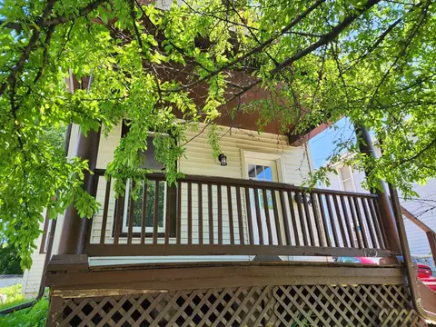 1209 Gaines St, Davenport, IA 52804