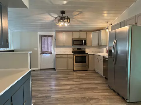 401 E Illinois St, Marion, IL 62959 photo 7