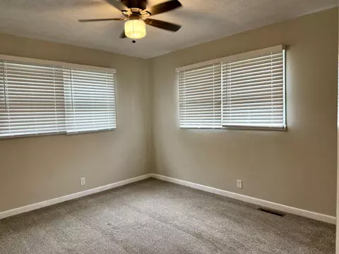 401 E Illinois St, Marion, IL 62959 photo 11