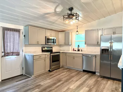 401 E Illinois St, Marion, IL 62959 photo 4