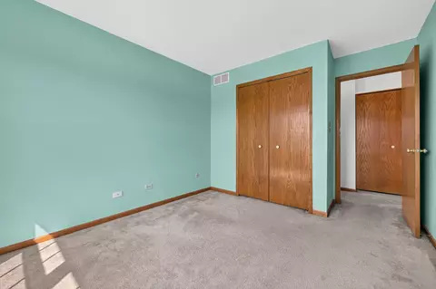 Bedroom - 1504 Root St, Crest Hill, IL 60403 photo 4 of 4