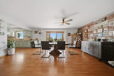 Dining - 515 E Oregon St, Polo, IL 61064 photo 1 of 4
