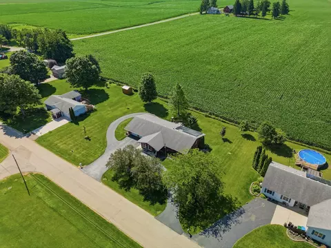 View/Area - 515 E Oregon St, Polo, IL 61064 photo 4 of 7