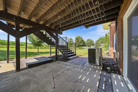 Exterior - 515 E Oregon St, Polo, IL 61064 photo 6 of 6