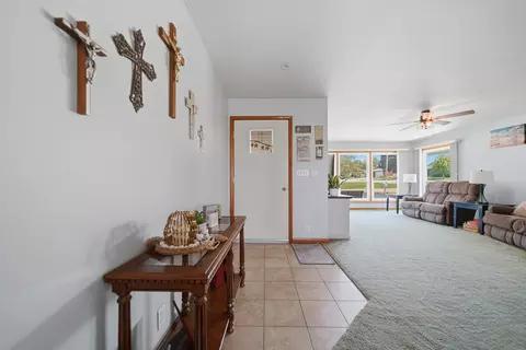 Entry Way - 515 E Oregon St, Polo, IL 61064 photo 1 of 2