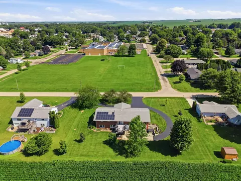 View/Area - 515 E Oregon St, Polo, IL 61064 photo 2 of 7