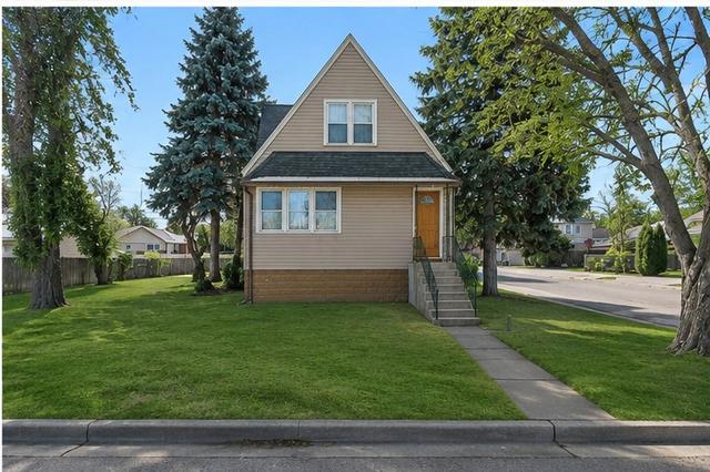 5649 W 87th Pl, Oak Lawn, IL 60453