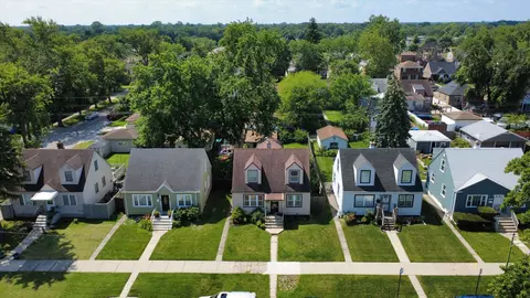 View/Area - 3809 W 86th St, Chicago, IL 60652 photo 2 of 5