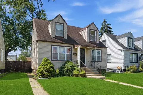 Exterior - 3809 W 86th St, Chicago, IL 60652 photo 3 of 6