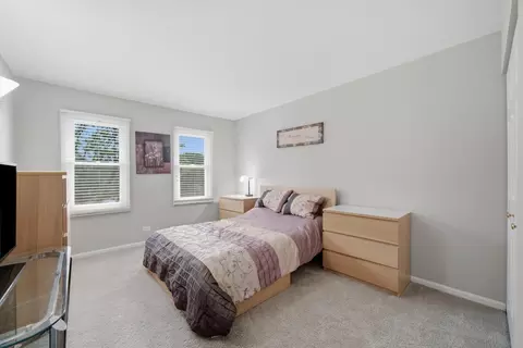 Bedroom - 701 Bayberry Dr, Bartlett, IL 60103 photo 3 of 8