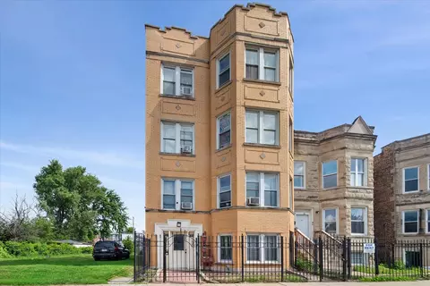 4430 W Congress Pkwy, Chicago, IL 60624