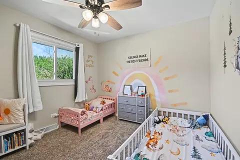 Bedroom - 15329 Maple Dr, Oak Forest, IL 60452 photo 2 of 2