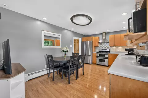 Kitchen - 4506 Magnolia Dr, Rolling Meadows, IL 60008 photo 1 of 3