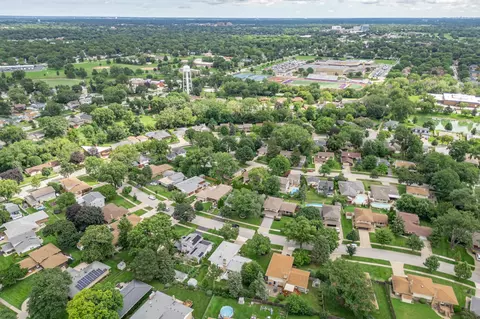 View/Area - 4506 Magnolia Dr, Rolling Meadows, IL 60008 photo 10 of 12
