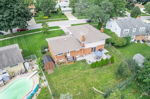 View/Area - 4506 Magnolia Dr, Rolling Meadows, IL 60008 photo 2 of 12