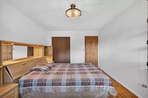 Bedroom - 4506 Magnolia Dr, Rolling Meadows, IL 60008 photo 7 of 8