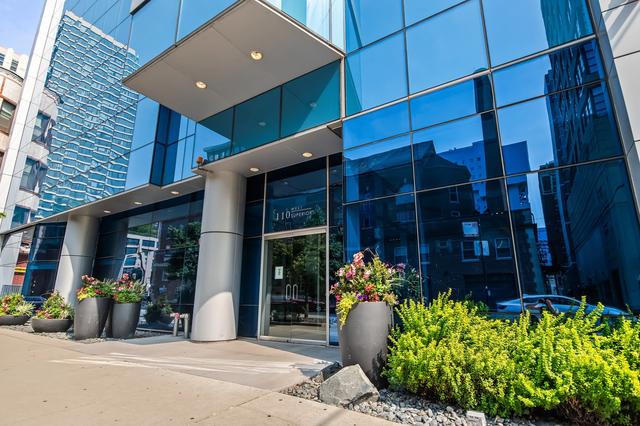 110 W Superior St #1602, Chicago, IL 60654