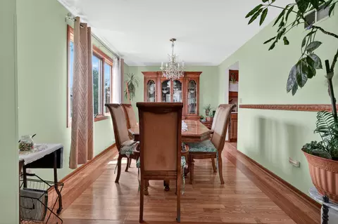 Dining - 7432 Beloit Ave, Bridgeview, IL 60455 photo 1 of 1