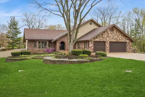 6037 Dunham Rd, Downers Grove, IL 60516
