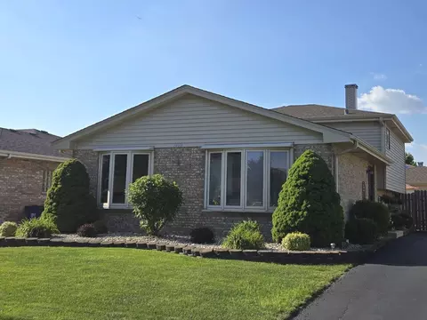 5224 W 121st Pl, Alsip, IL 60803