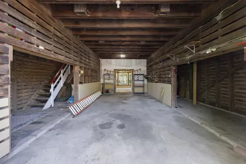 Entry Way - 3614 Wolf Rd, Oswego, IL 60543 photo 4 of 4