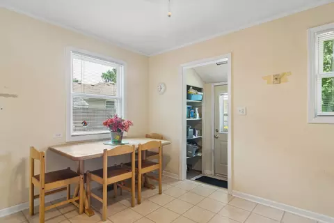 2102 George St, Rolling Meadows, IL 60008 photo 10