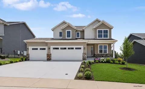 705 Isabella Dr, Mahomet, IL 61853