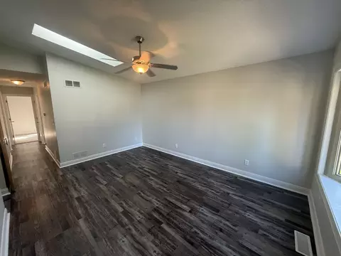320 Midwestern Dr, Ottawa, IL 61350 photo 2