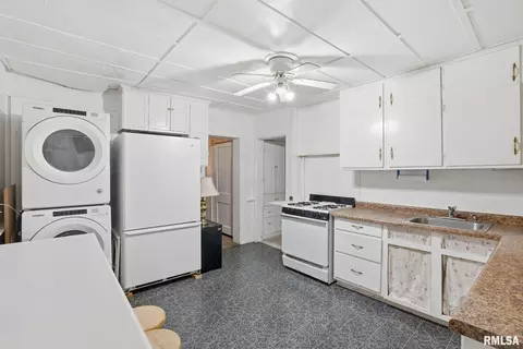 1918 6th Ave, Moline, IL 61265 photo 5