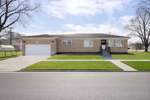 4955 N Delphia Ave, Norridge, IL 60706
