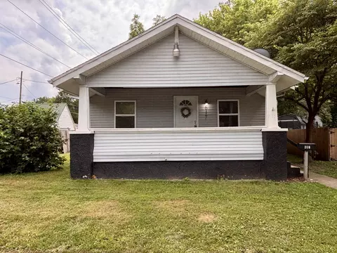 617 E 4th St, Centralia, IL 62801 photo 1
