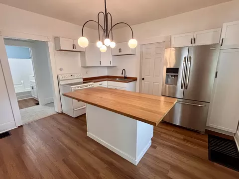 617 E 4th St, Centralia, IL 62801 photo 6