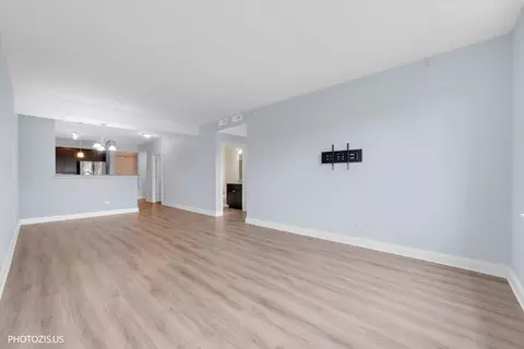 1 Itasca Pl #302, Itasca, IL 60143 photo 11