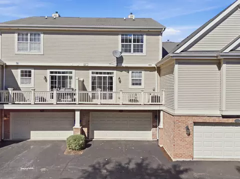 Exterior - 435 E Railroad Ave, Bartlett, IL 60103 photo 6 of 7