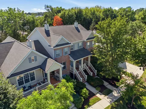 View/Area - 435 E Railroad Ave, Bartlett, IL 60103 photo 1 of 5