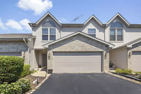 11174 Algonquin Rd #11174, Huntley, IL 60142