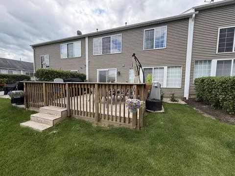 437 Spaulding Rd, Bartlett, IL 60103 photo 22