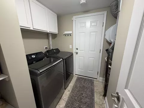 437 Spaulding Rd, Bartlett, IL 60103 photo 3