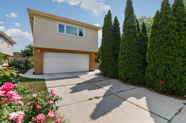 4701 W 102nd St, Oak Lawn, IL 60453
