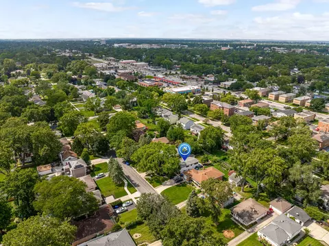 View/Area - 1307 Pershing Ave, Wheaton, IL 60189 photo 5 of 5