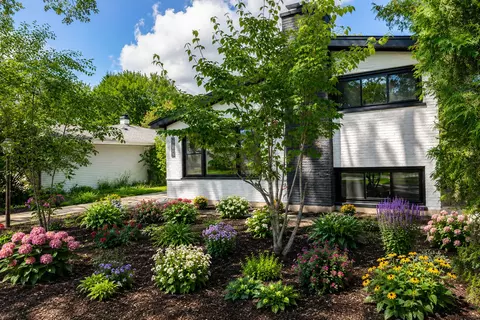 Exterior - 1307 Pershing Ave, Wheaton, IL 60189 photo 6 of 11