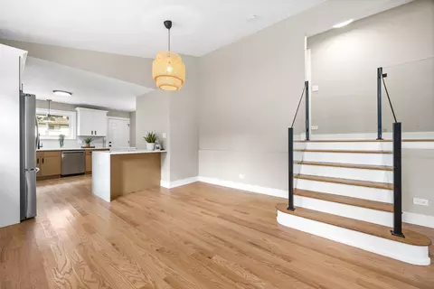 Living - 1307 Pershing Ave, Wheaton, IL 60189 photo 1 of 9