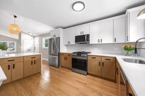 Kitchen - 1307 Pershing Ave, Wheaton, IL 60189 photo 1 of 4