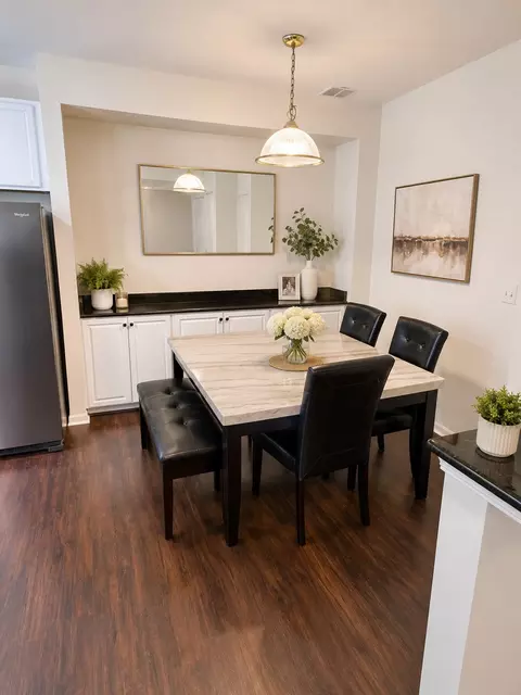 Dining - 2485 Reflections Dr, Aurora, IL 60502 photo 1 of 1
