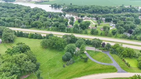 View/Area - 1742 Wolverine Rd, Dixon, IL 61021 photo 2 of 5